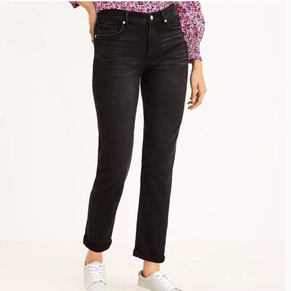 LOFT Mid Rise Girlfriend Jeans - Size 8 - NWT